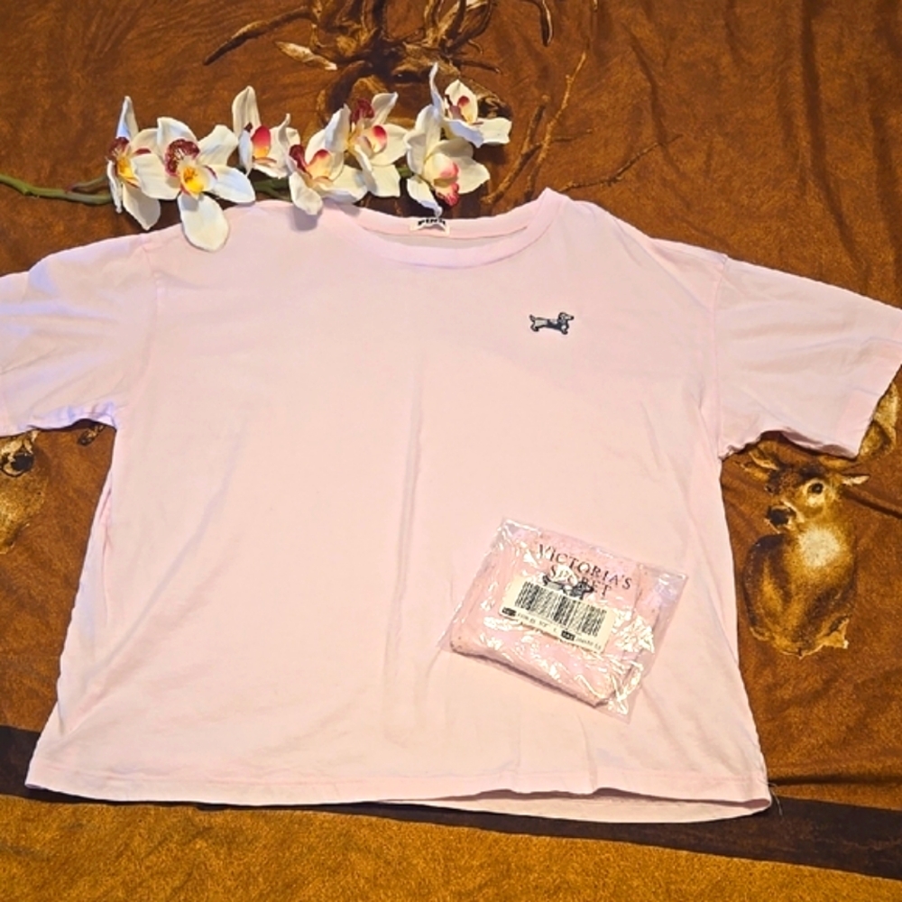 NIB - Victoria's Secret Pink Tee & Panties w/Dog Emblem - NIB - Picture 4 of 13